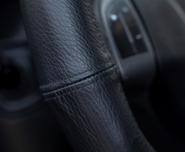  HUSA VOLAN DIN PIELE NATURALA DIAMETRU 35-37CM