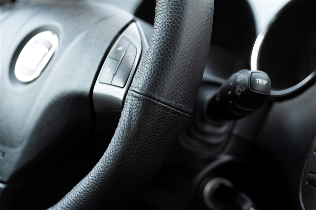  HUSA VOLAN DIN PIELE NATURALA DIAMETRU 35-37CM