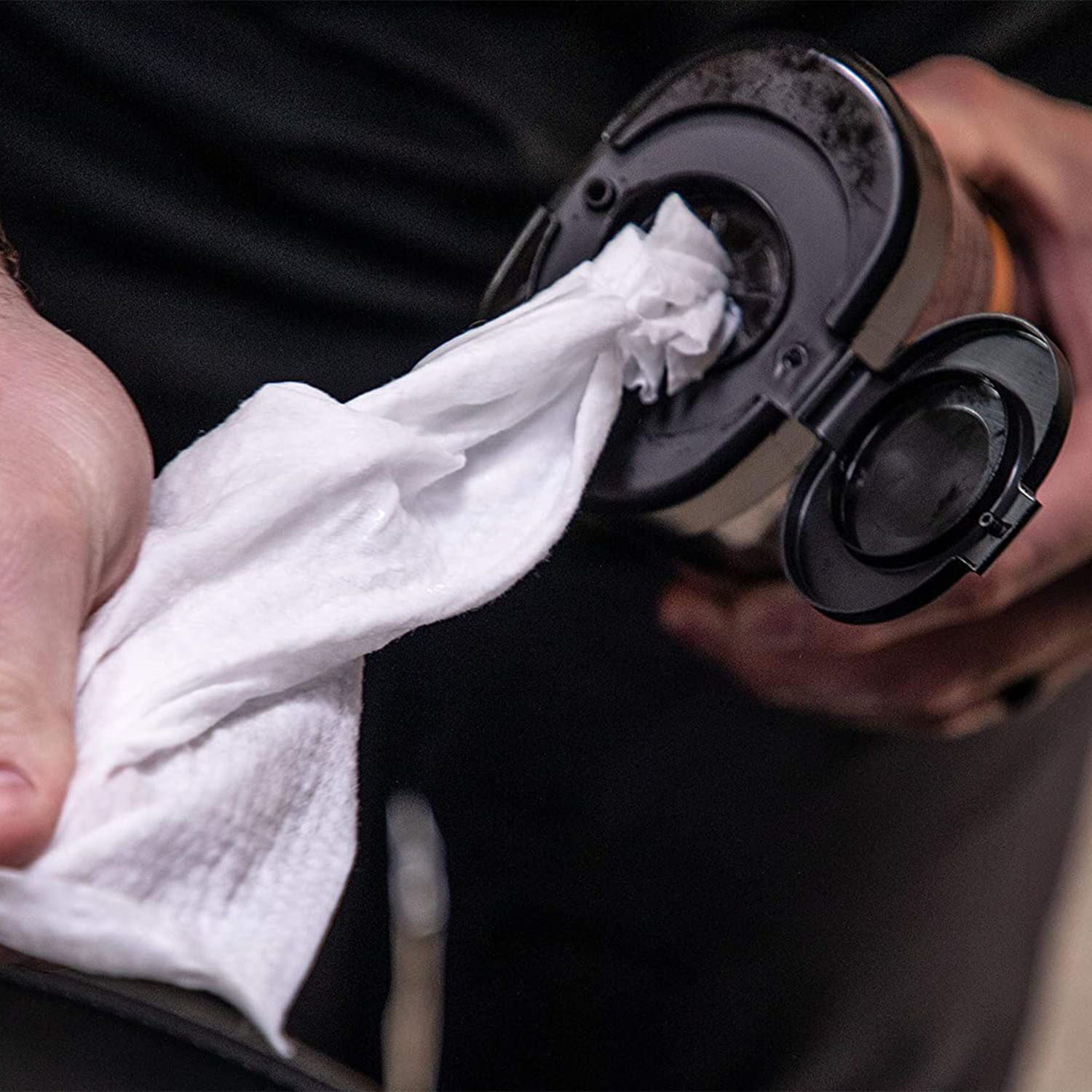  GOLD CLASS RICH LEATHER WIPES - MEGUIARS