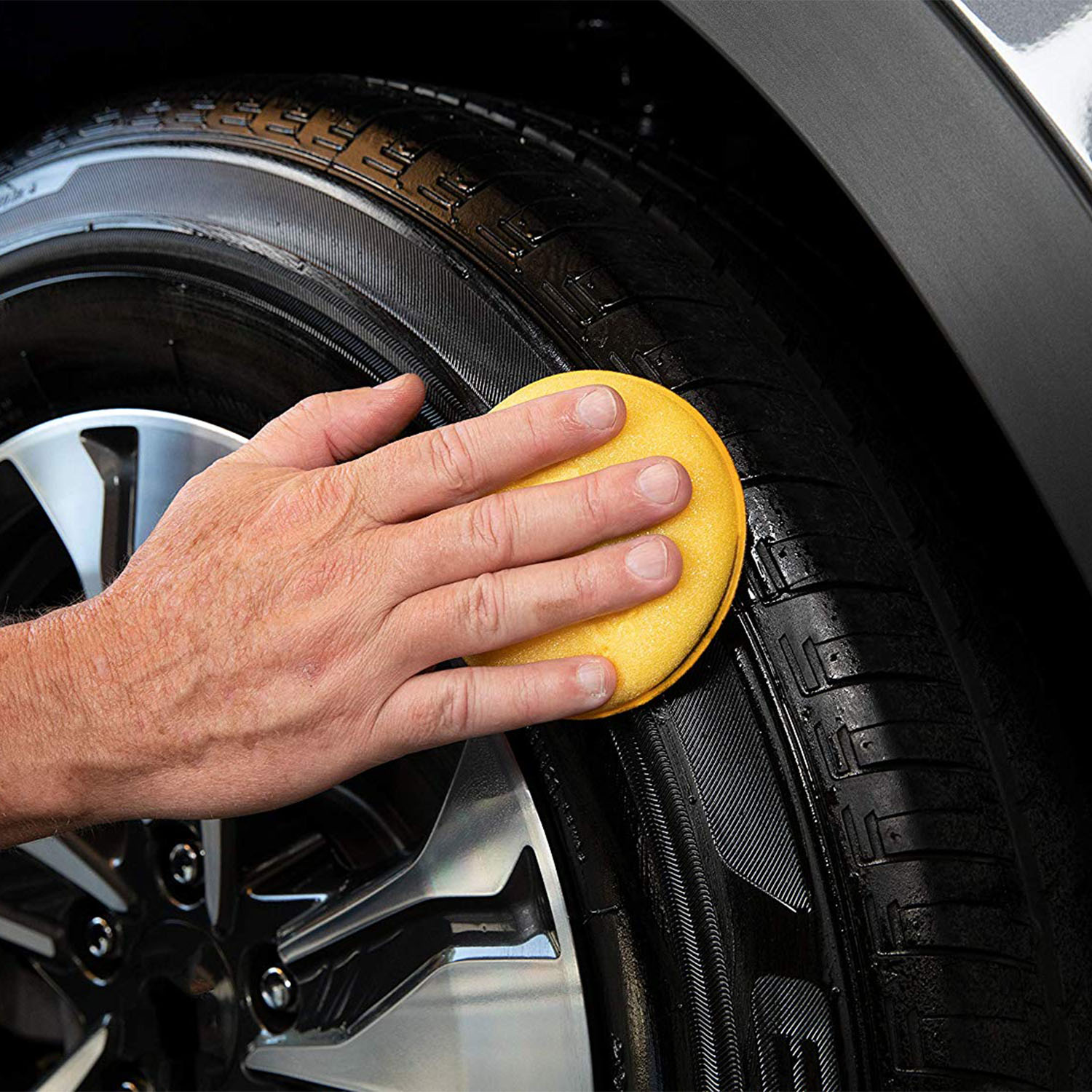 SOLUTIE CAUCIUCURI DUPA SPALARE, 710 ML,  HOT SHINE TIRE SPRAY TRIGGER - MEGUIARS