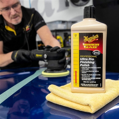  946 ML M210 ULTRA PRO FINISHING POLISH MEGUIARS