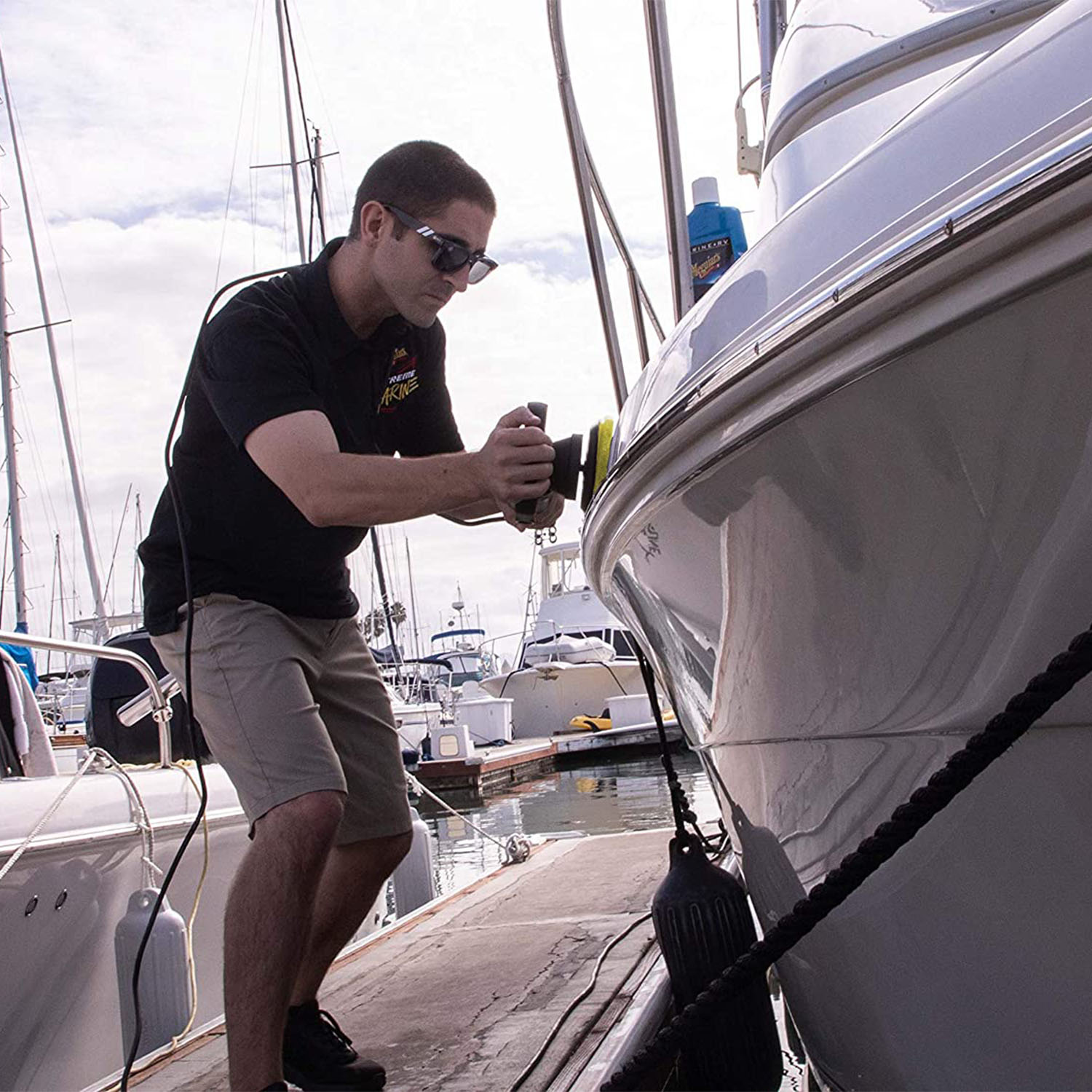 SOLUTIE POLISH LUCIU PUTERNIC AMBARCATIUNI 473ML BOAT/RV POLISH  MEGUIARS